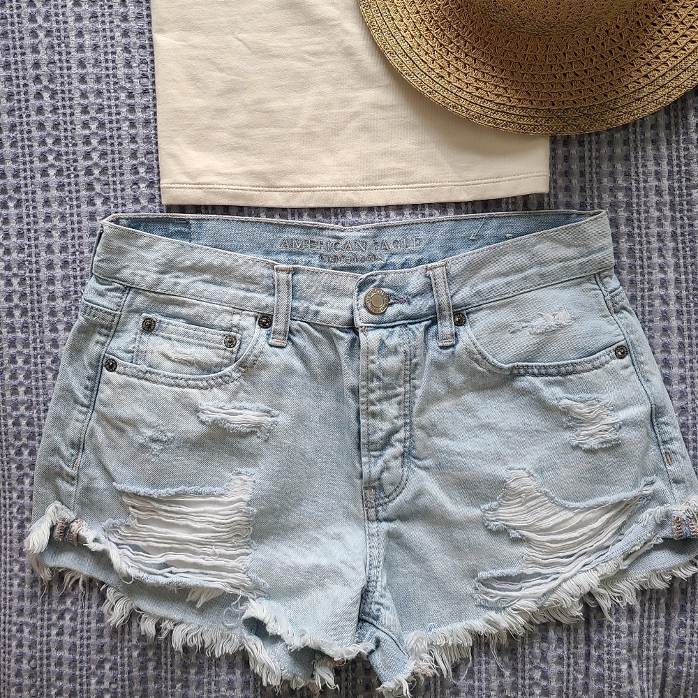 American Eagle distressed jean shorts